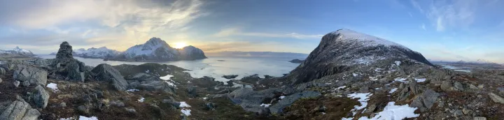 Lofoten utsikt over fjellene 